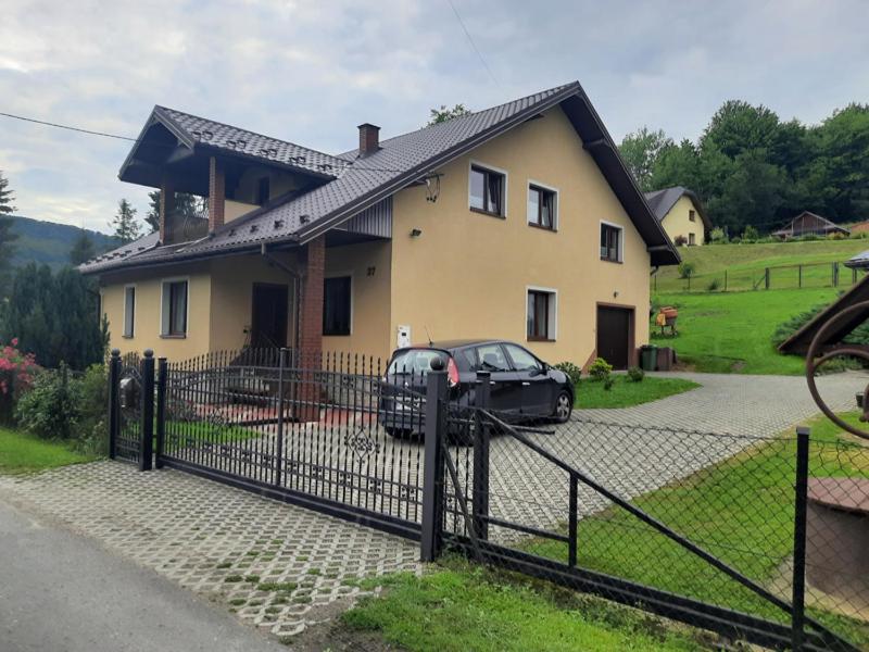 Noclegi Koziniec Bobrka Buitenkant foto