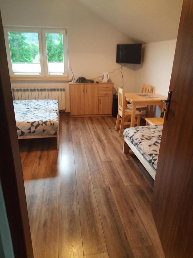 Noclegi Koziniec Bobrka Buitenkant foto